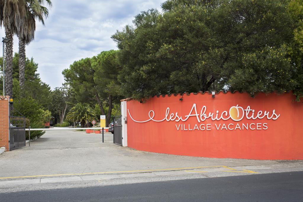 Village Vacances Les Abricotiers Perpiñán Exterior foto